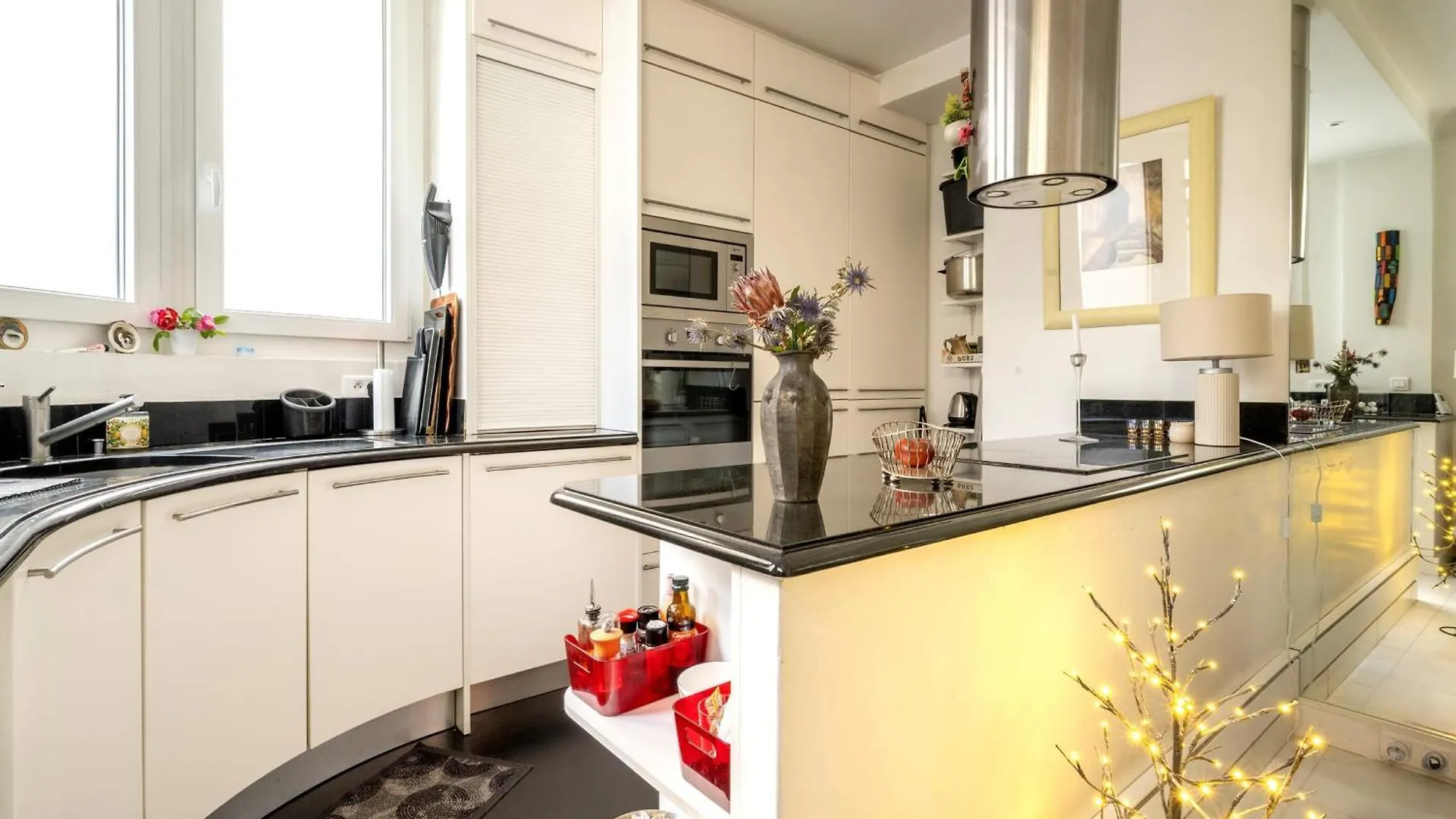 Appartement En Duplex Rodin - Welkeys Paris Apartment